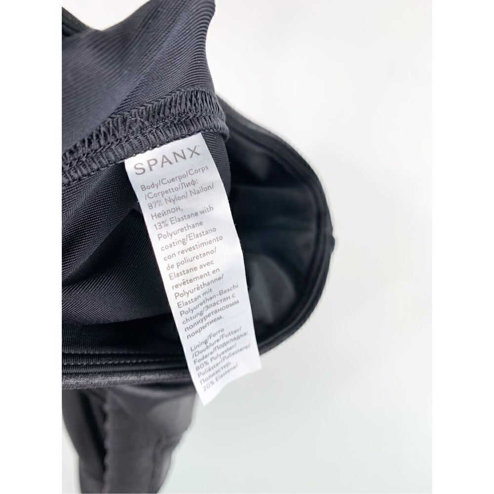 Spanx Women's Faux Leather Moto Leggings Textured Shaping Stretch Black - Picture 11 of 12